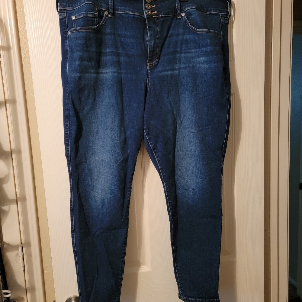 SALE-TORRID Dark Wash Jeggings